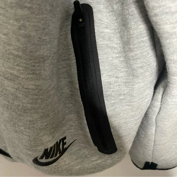 Nike Tech Fleece Hoodie Cape Women's XL Light Gray Asymmetric Gorpcore - Picture 9 of 11